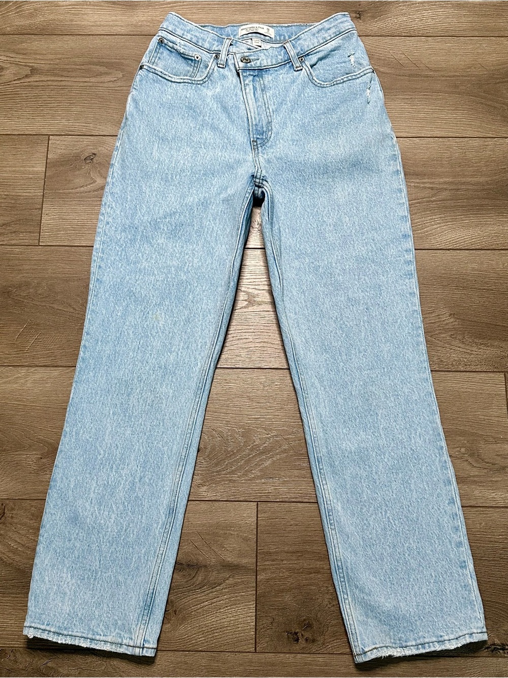 Abercrombie & Fitch The 90's Straight Ultra High Rise Curve Love Blue Jeans 26s
